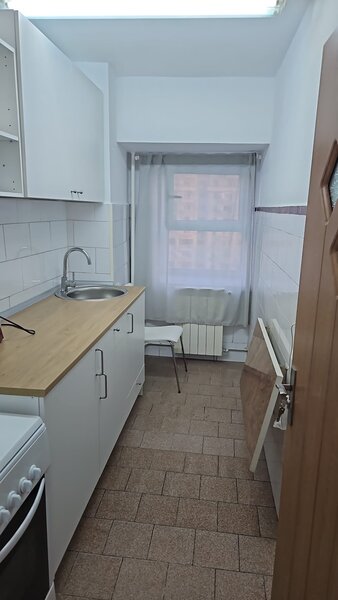 Rond Alba Iulia, Unirii 75